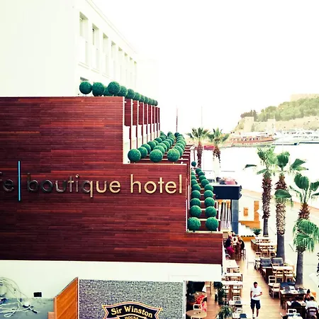 Efe 3* Kusadası
