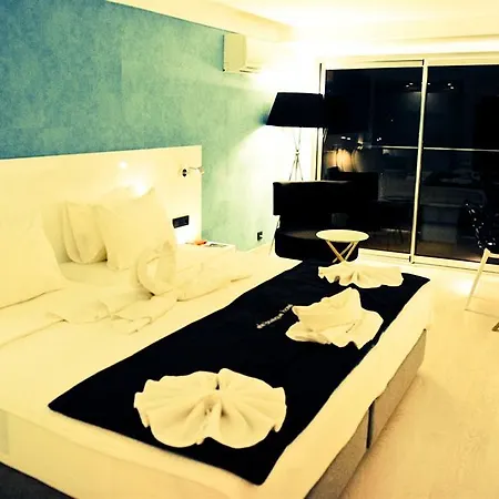Efe 4*