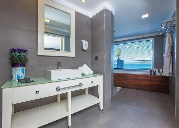 Efe Hotel