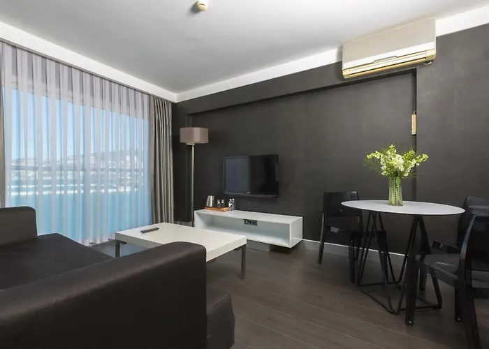 Efe Hotel