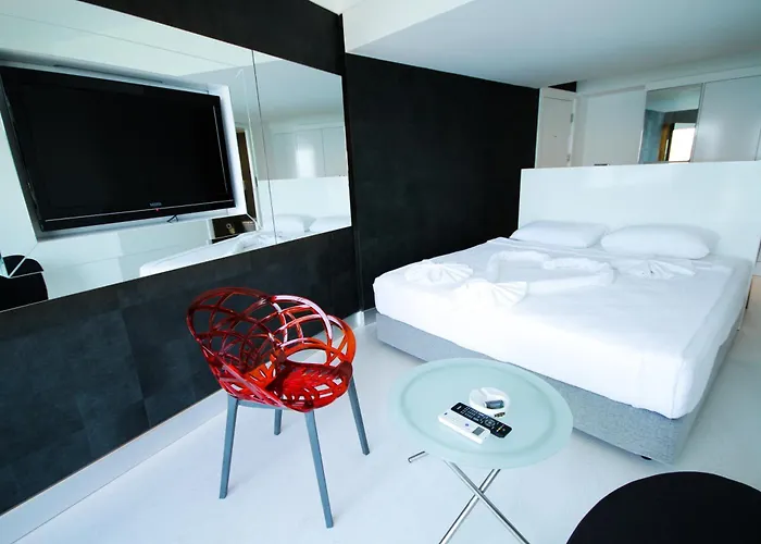 Efe Hotel 3*