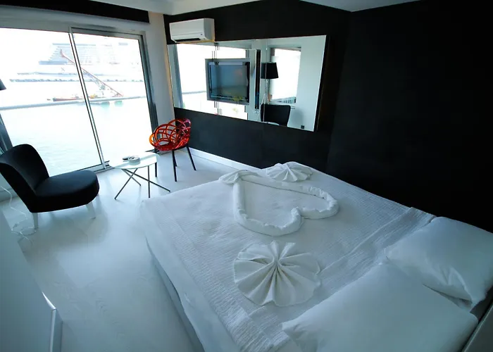 Efe Hotel