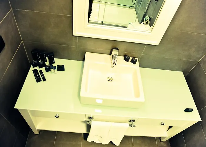Efe Hotel 3*
