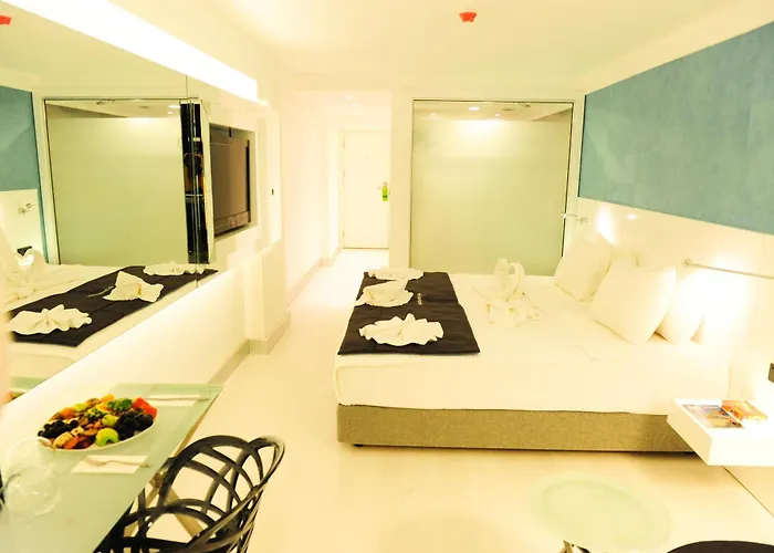 Efe Hotel 3*