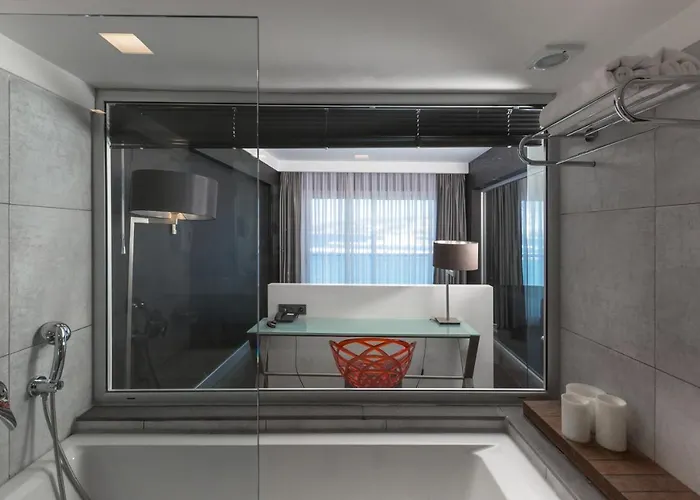 מלון Efe קוסדסי